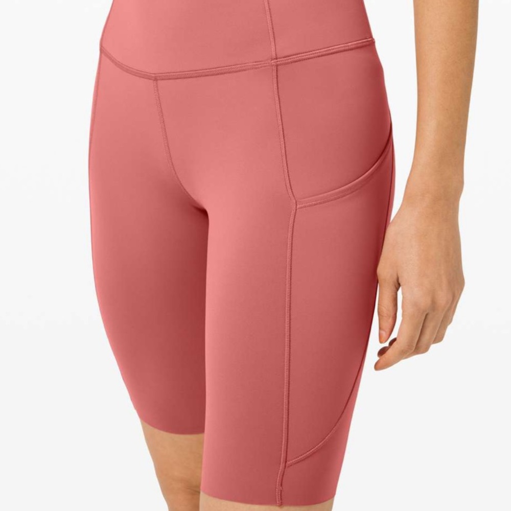 Lululemon Fast and Free Shorts 10"